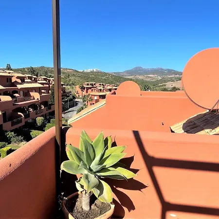 Duplex Penthouse In Estepona- Mountain And Sea Views Appartement Estepona