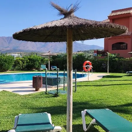 Duplex Penthouse In Estepona- Mountain And Sea Views Appartement